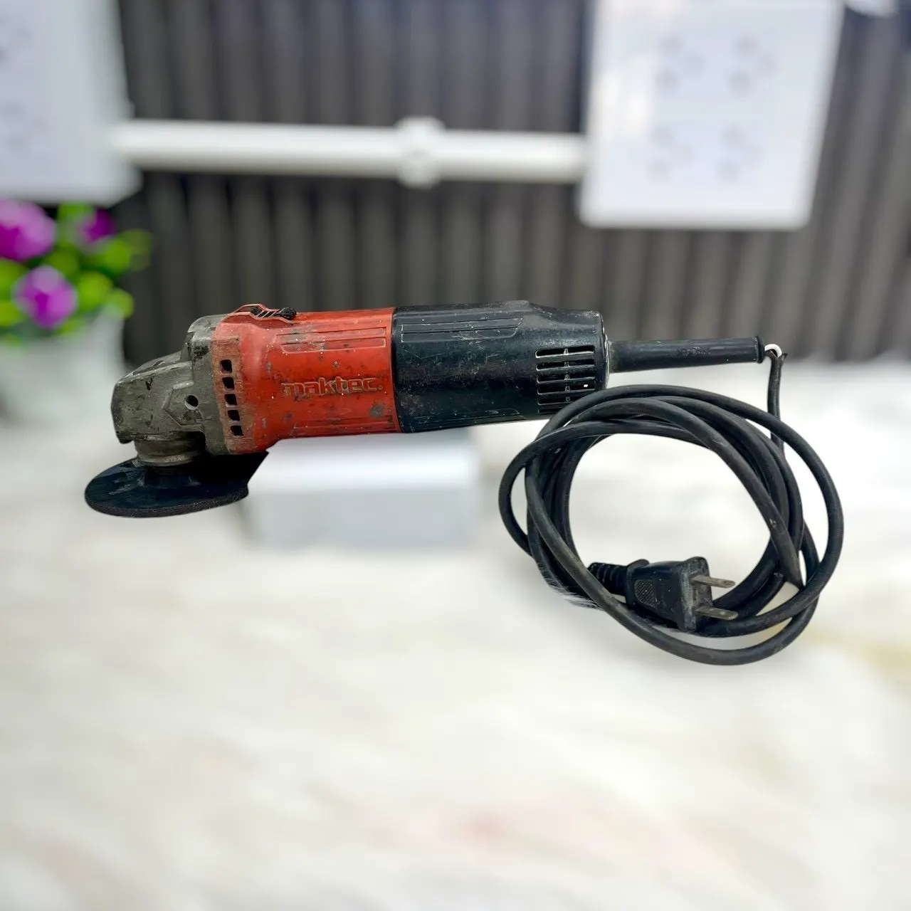 Maktec MT90 รูปที่ 2