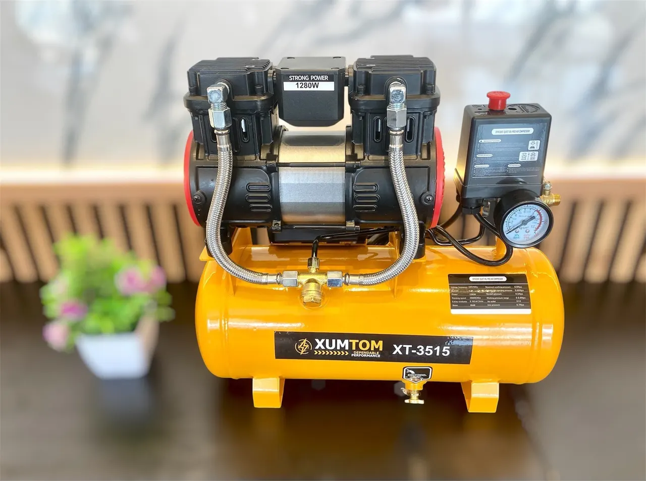 ปั๊มลมออยล์ฟรี XUMTOM รุ่น XT-3515 รูปที่ 2