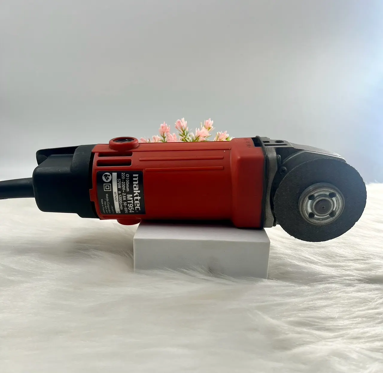 เครื่องเจียรไฟฟ้า MAKTEC รุ่น MT-954 ขนาด 4 นิ้ว รูปที่ 2