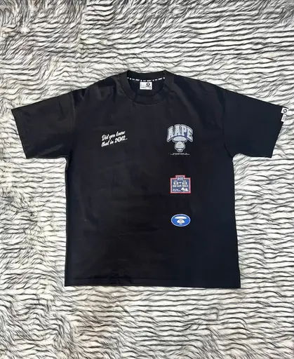 เสื้อยืด AAPE by A Bathing Ape