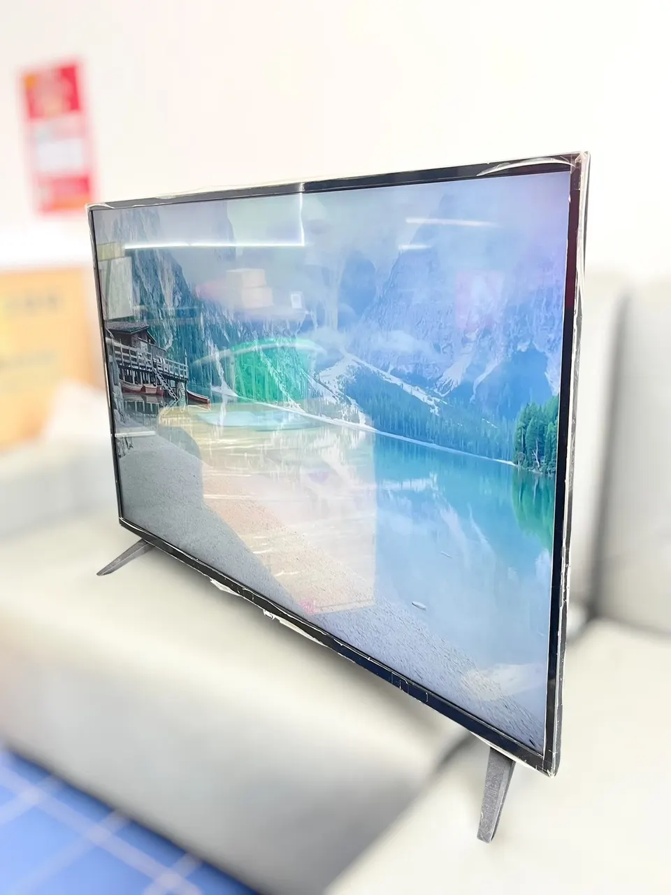 ทีวี Philips 50 นิ้ว รุ่น 50PUT6103S/67 รูปที่ 2