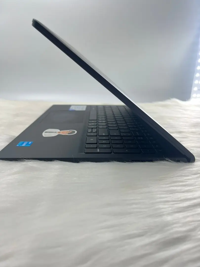 โน๊ตบุ๊ค DELL Inspiron 15 3511 รูปที่ 2