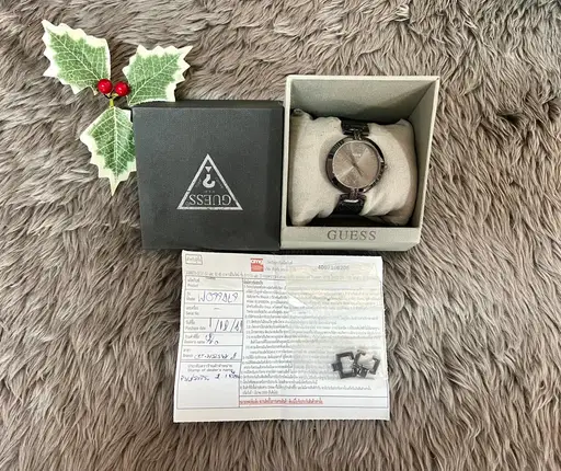 นาฬิกาข้อมือสตรี Guess รุ่น G Luxe (รหัสรุ่น W1228L4)