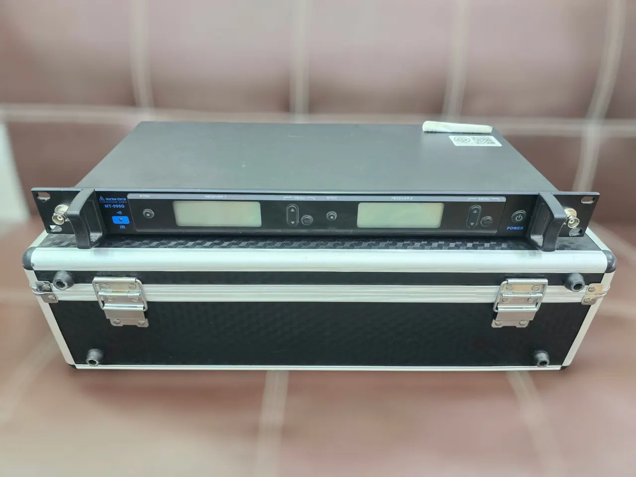 ไมค์ลอย MICRO TECH รุ่น MT-999D รูปที่ 2