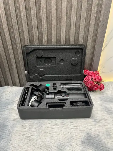 ไม้กันสั่น Zhiyun Crane M2
