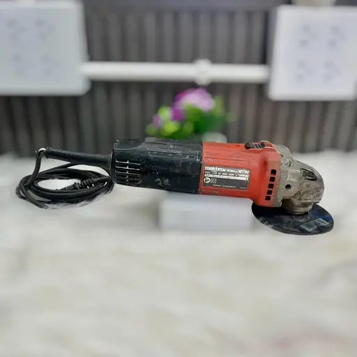 Maktec MT90