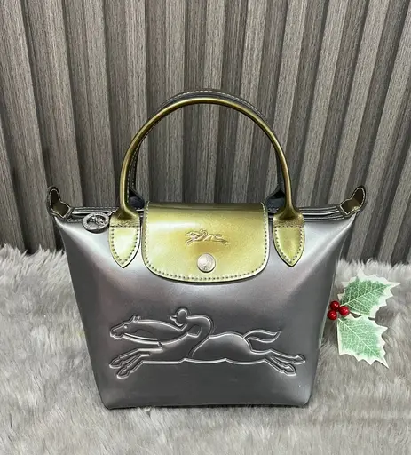 กระเป๋า Longchamp Big Horse Logo Embossed Hand Tote Bag