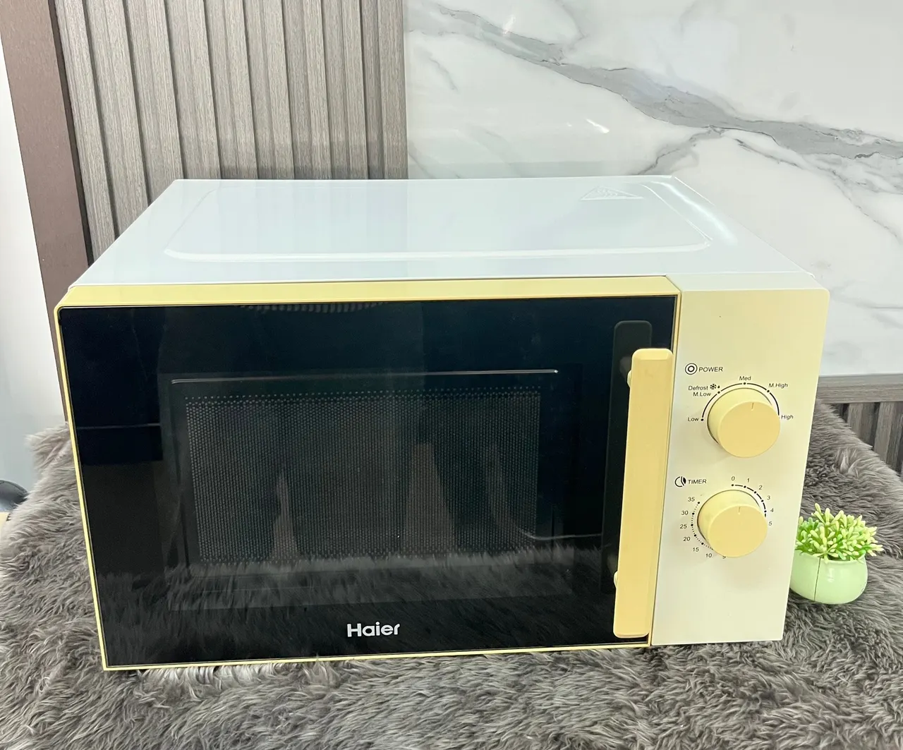 ไมโครเวฟ Haier รุ่น HMW-M2301W รูปที่ 2