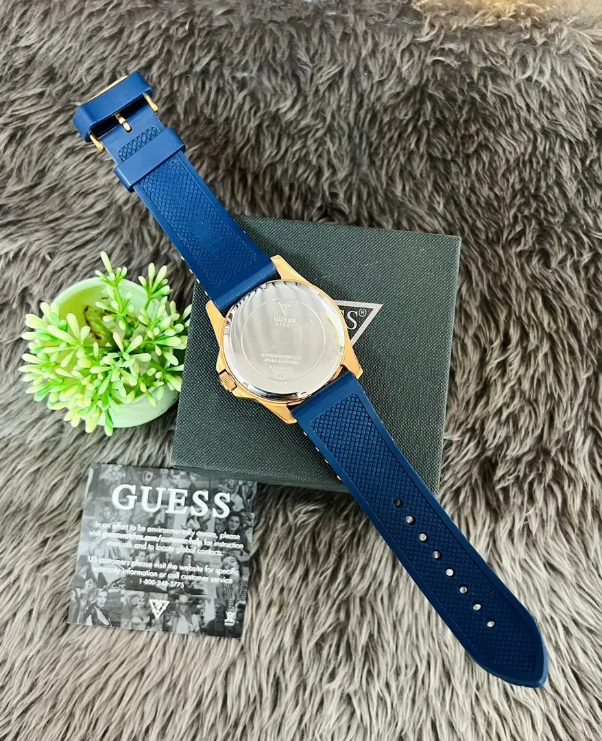 นาฬิกาข้อมือผู้ชาย GUESS รุ่น W0366G4 Oasis Blue รูปที่ 2