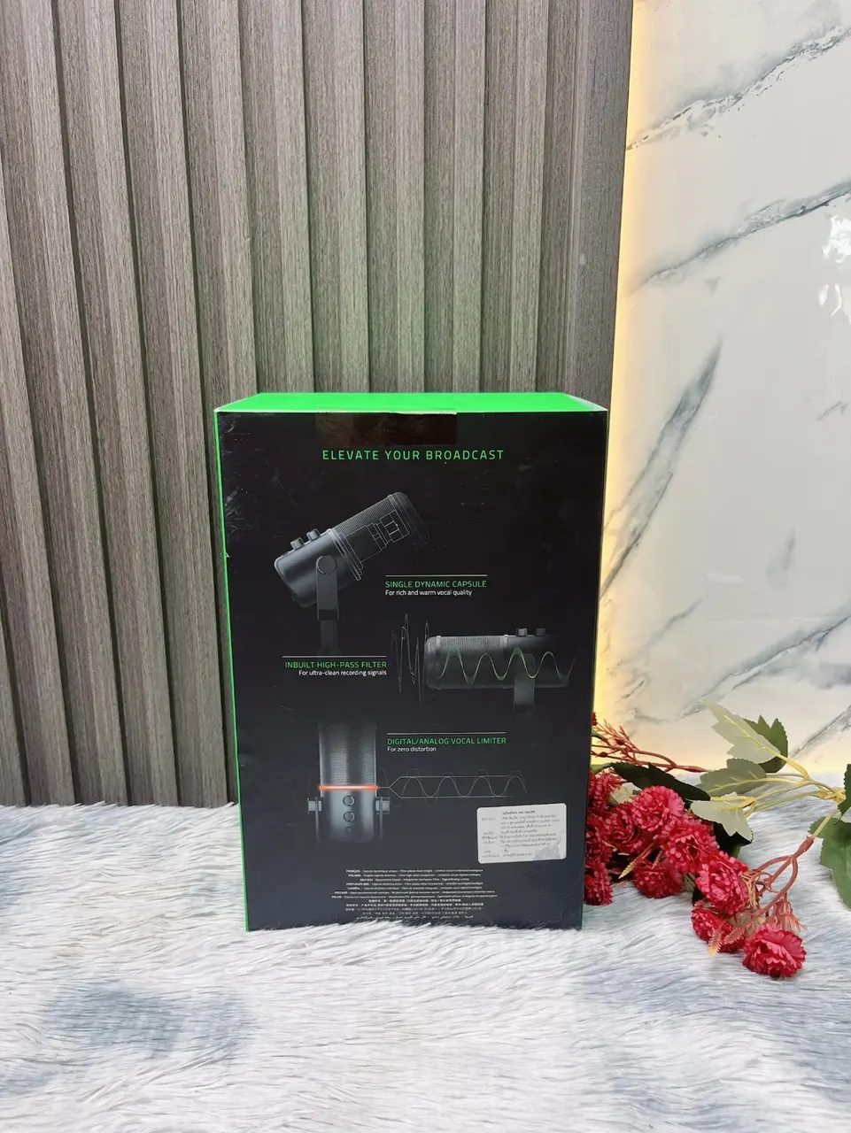 ไมโครโฟน Razer Seirēn Elite รูปที่ 2