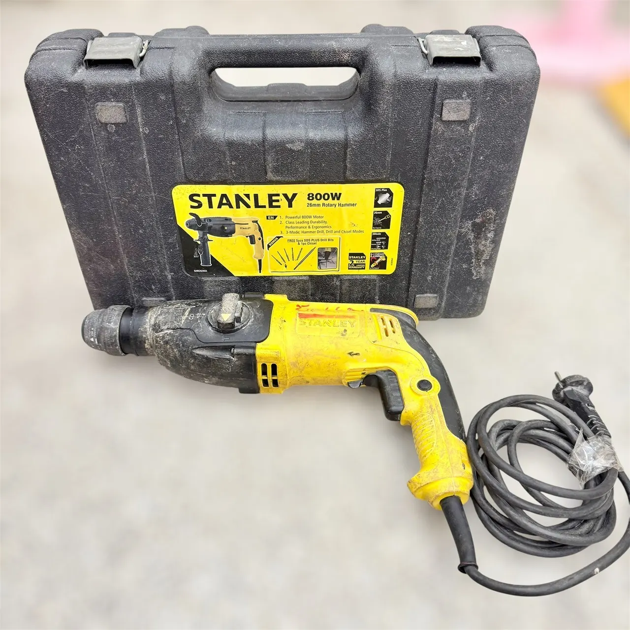 สว่านโรตารี่ STANLEY รุ่น SHR263KA-B1 กำลัง 800 วัตต์ ขนาด 26 มม. รูปที่ 2