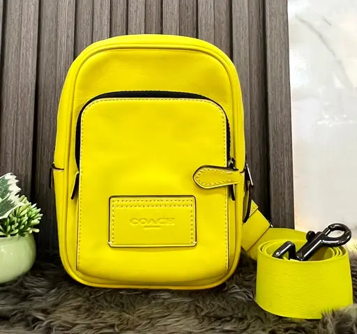 กระเป๋ามือสองสวยมาก Coach Track Pack 14