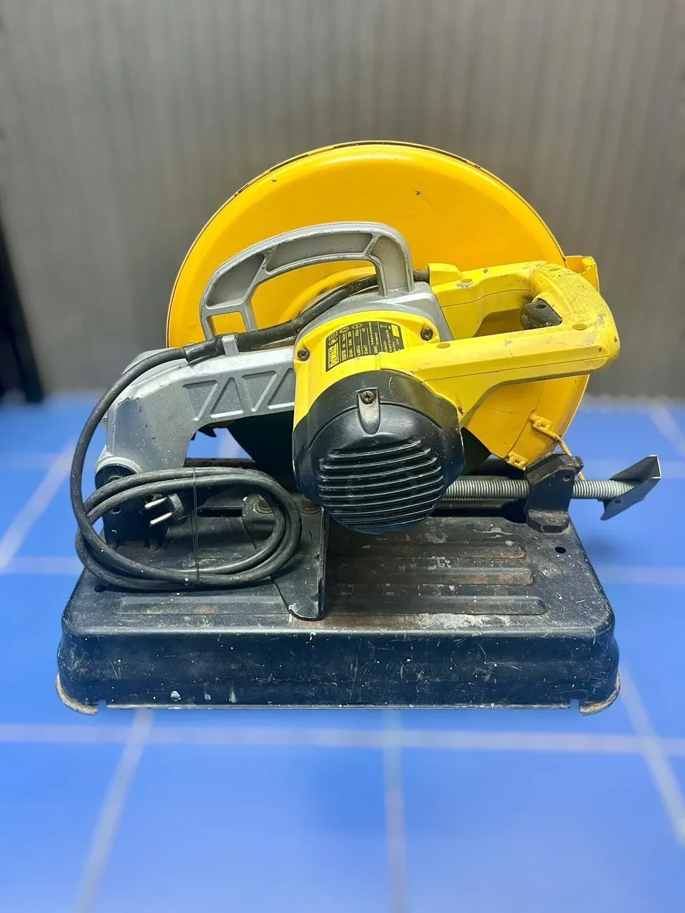 เครื่องตัดไฟเบอร์ 14 นิ้ว 2,300 วัตต์ DEWALT รุ่น D28730 รูปที่ 2