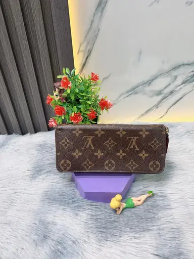 Louis Vuitton Zippy Wallet Monogram Fuchsia