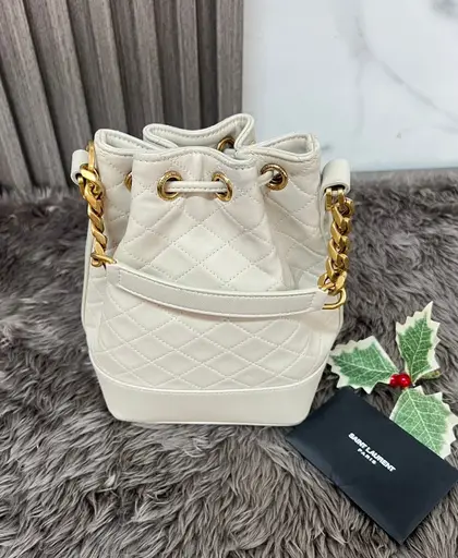 กระเป๋า Saint Laurent รุ่น Emmanuelle กระเป๋าทรงขนมจีบ