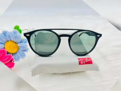 แว่นกันแดด Ray-Ban รุ่น RB4279F